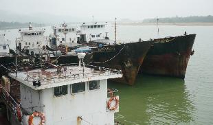 KHU VỰC LÈN BẢNG
